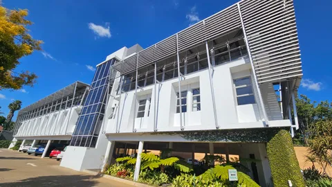 Attlyn Offices, 379 Lynnwood road